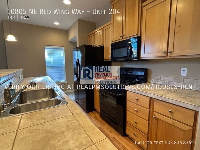 Building Photo - 10805 NE Red Wing Way