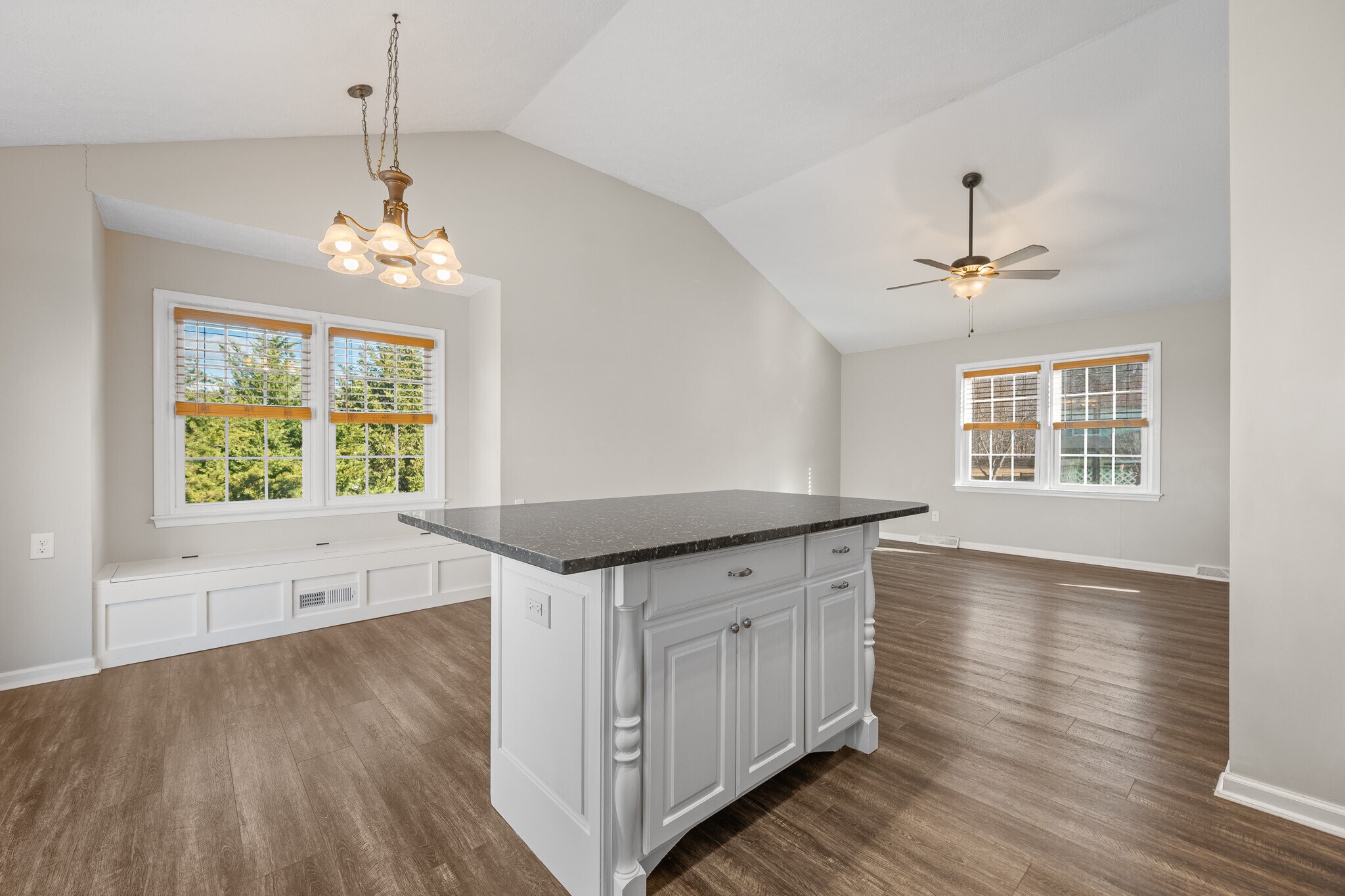 Building Photo - 117 Settlement Dr