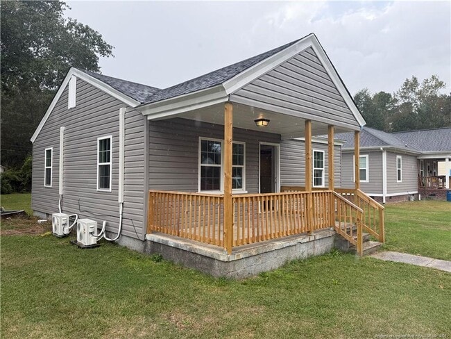 Building Photo - 128 Johnson St