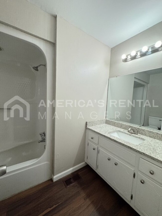 Building Photo - Home for rent in Pinson! View with 48 Hours Notice!