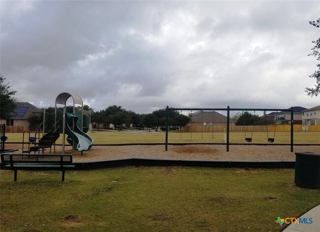 Building Photo - 145 Kipper Ave