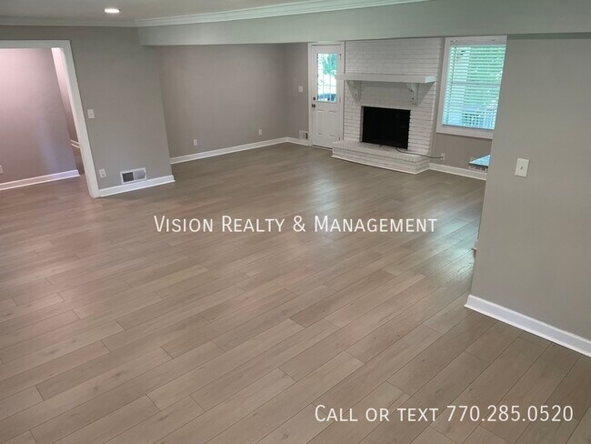 Building Photo - 4125 Flat Shoals Rd