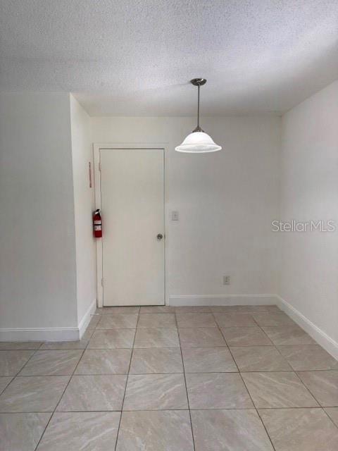 Building Photo - 27127 Fernery Ave