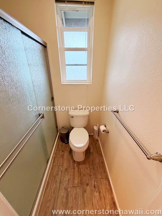 Building Photo - 724 Kakala St