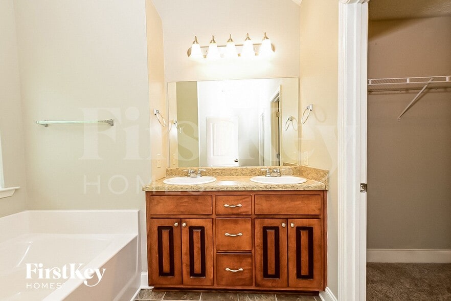 Building Photo - 108 Buddy Blvd