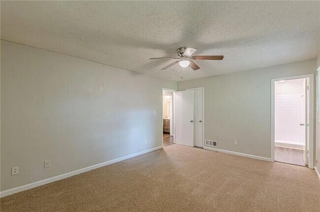 Building Photo - 3661 Boring Rd