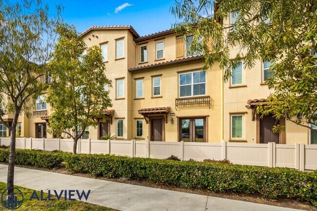 Building Photo - Modern Tri-Level Townhome with Office, 2-Car Garage & Prime Anaheim Location!