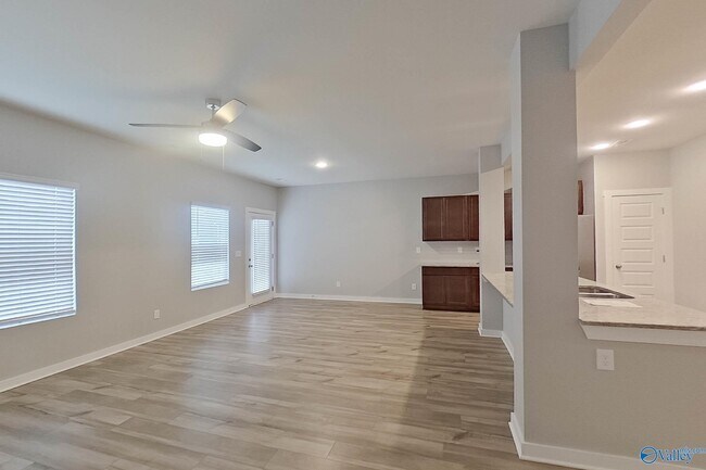 Building Photo - 7210 Chatfield Wy NW