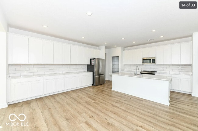 Building Photo - 5155 Summerton St