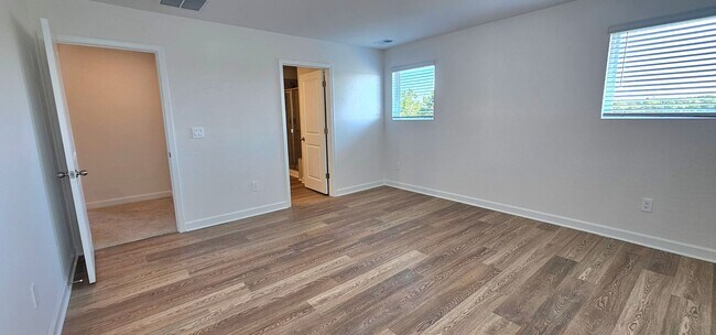 Building Photo - 3 Bed | 2.5 Bath | 2-Car Garage | Brand-Ne...