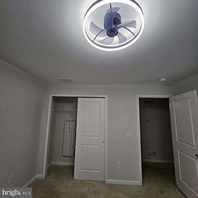 Building Photo - 107 Kramer Ct