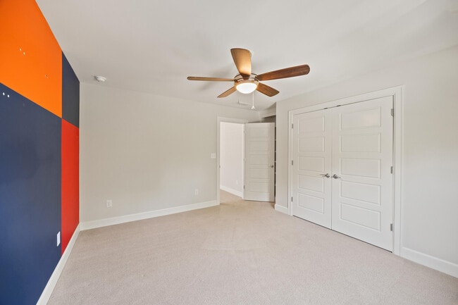 Building Photo - 916 Star of Danube Way