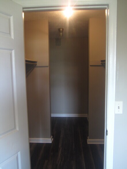 Building Photo - 146 Indiana Ave