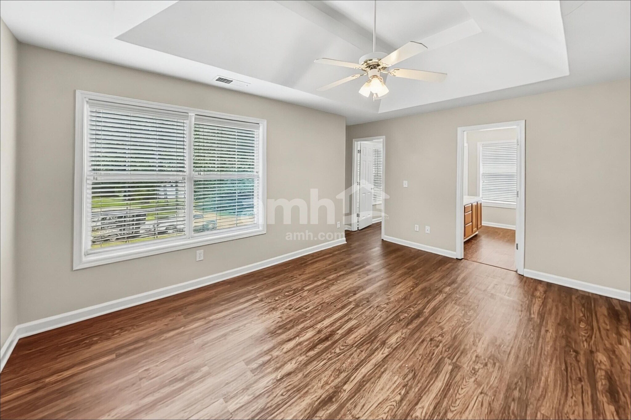 Building Photo - 5430 Harris Creek Dr