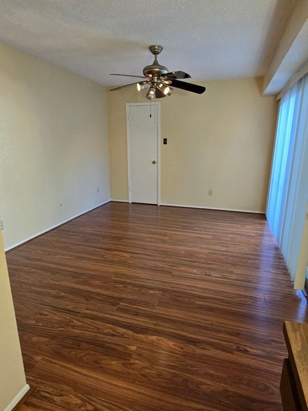 Building Photo - 4659 Country Creek Dr