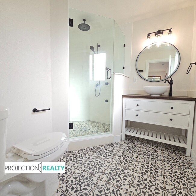 Building Photo - 32535 Coal Creek Rd