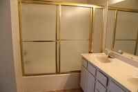 Building Photo - Lovely, Light-Filled 2 Bedroom, 2 Bath Condo
