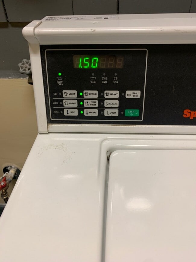 Building Photo - 29 S State St