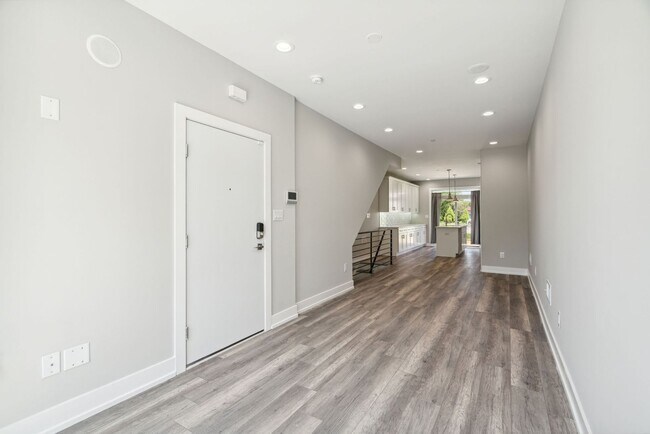 Building Photo - 2429 N 3rd St