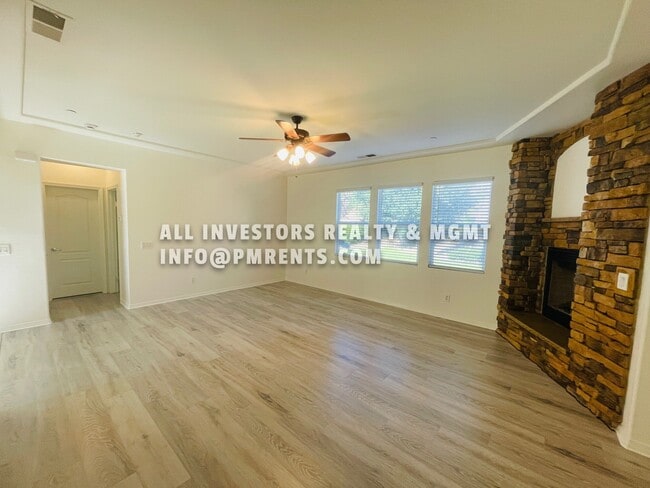 Building Photo - 5554 Nanday Ct