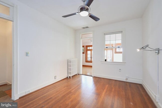 Building Photo - 2428 Tunlaw Rd NW