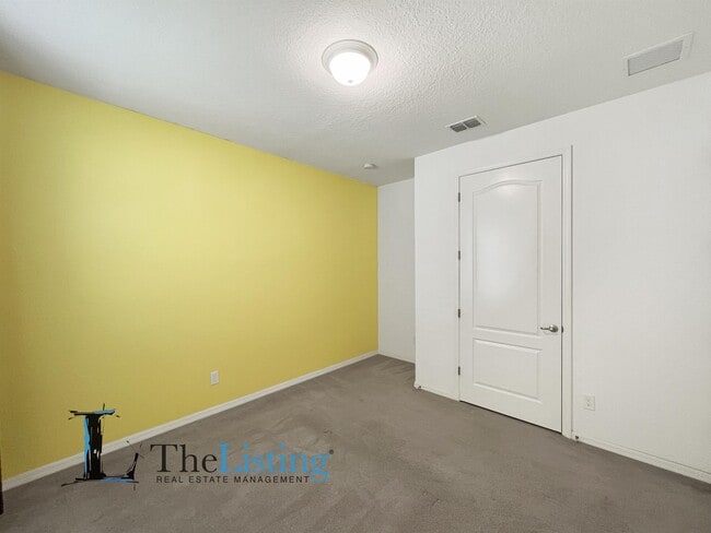 Building Photo - 14359 Shocklach Dr