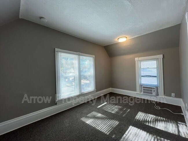 Building Photo - 3424 S Street