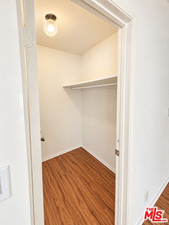 Building Photo - 7101 Summertime Ln