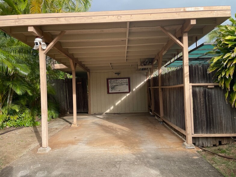 Building Photo - 258 Kuupua St