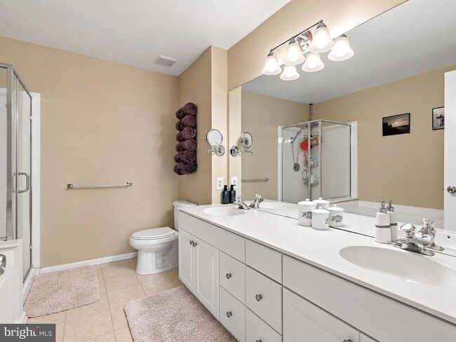 Building Photo - 20746 Shoreline Terrace