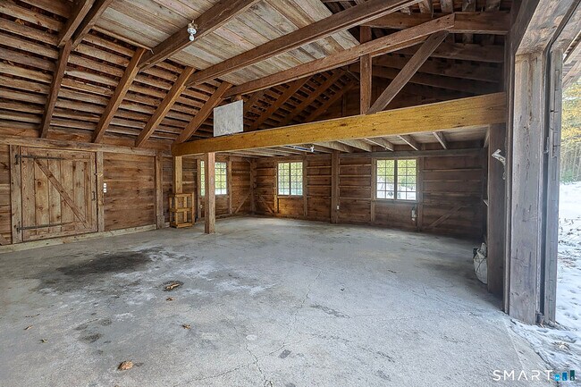 Building Photo - 45 Hoppen Rd