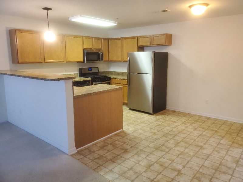 Building Photo - 10122 Sunrise Dr