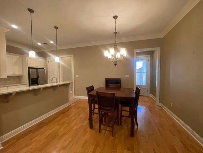 Building Photo - Beautiful Home In Upscale Provenance Commu...