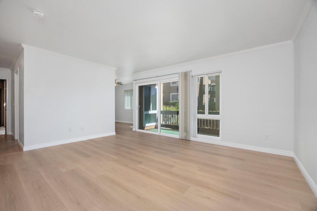Building Photo - 17199 W Bernardo Dr