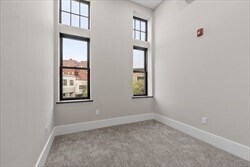 Building Photo - 409 Main St