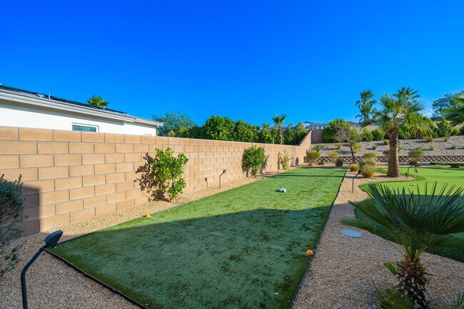 Building Photo - 74425 Zeppelin Dr