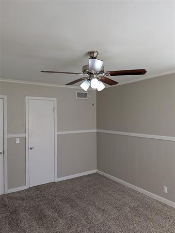 Building Photo - 2413 Hillview Dr