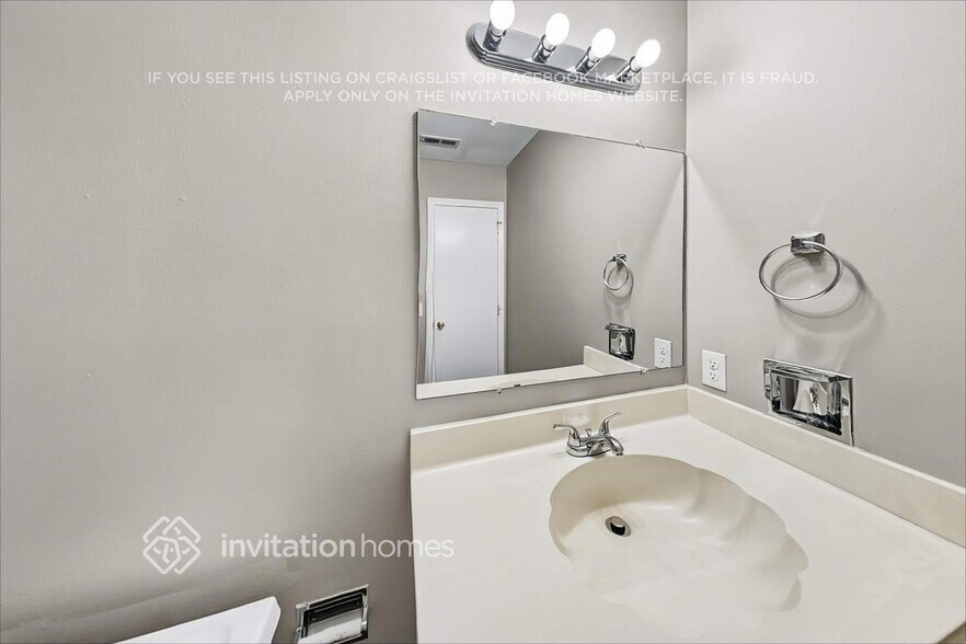 Building Photo - 11634 Charnwood Ct