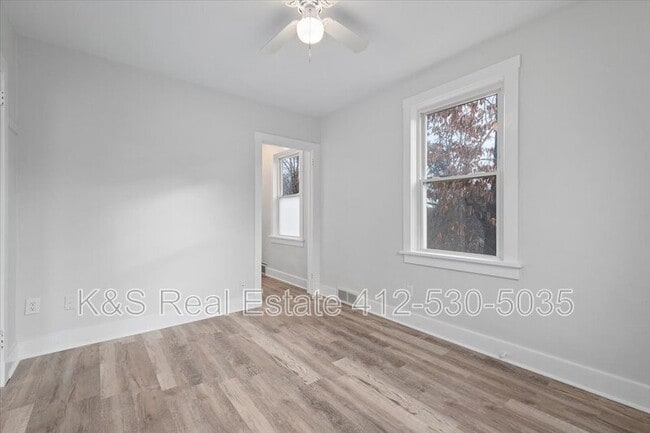 Building Photo - 1221 Prospect Ave