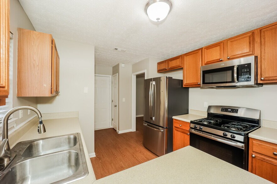Building Photo - 206 Coldsprings Ct