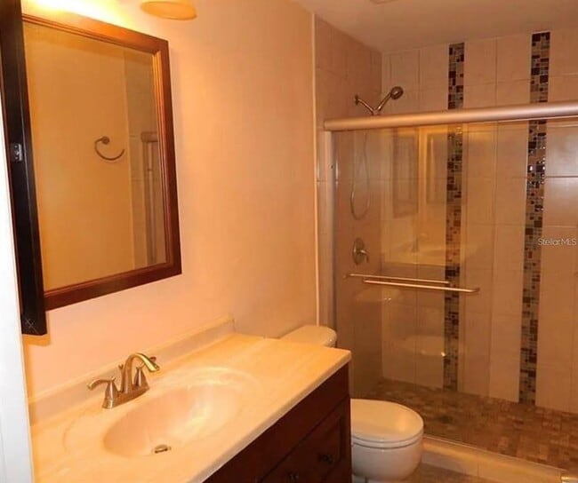 Building Photo - 9430 Charlesberg Dr