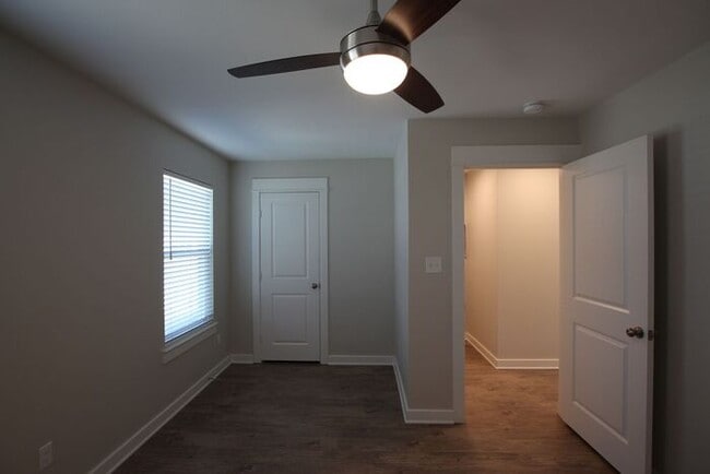 Building Photo - Coming Soon! 2 Bedroom 2.5 Bath Townhome a...
