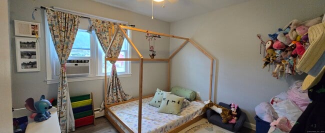 Building Photo - 30 Little Fawn Dr