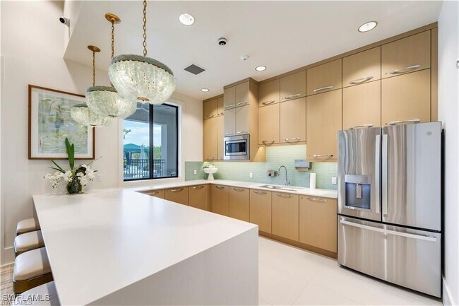 Building Photo - 12814 Hawkins Dr