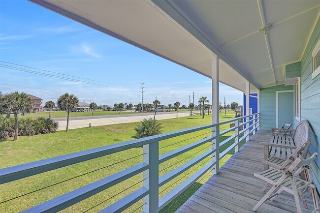 Building Photo - 18418 E De Vaca Ln