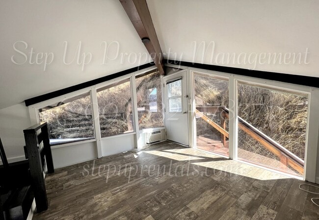 Building Photo - Unique Diamond Find In The Heart Of Historic Downtown Sonora!!!