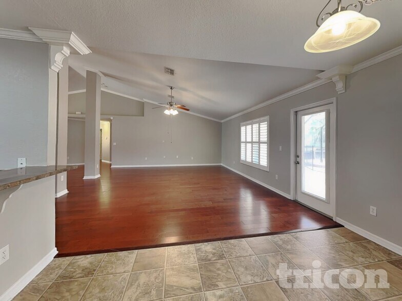 Building Photo - 10564 Noddy Tern Rd