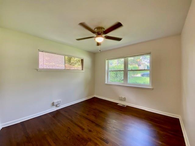 Building Photo - 2125 Forest Oaks Dr
