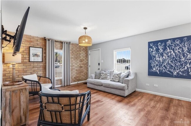 Building Photo - 18 La Vista Ave