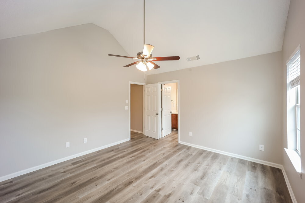 Building Photo - 310 Barshay Dr